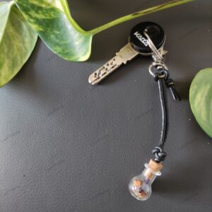 Anhänger Fläschchen